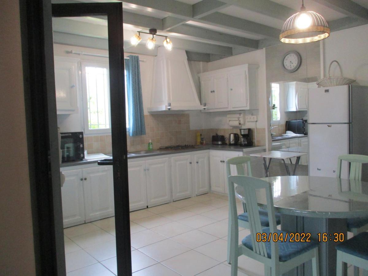 Le Pijolin Hotel Saint-Justin  Bagian luar foto
